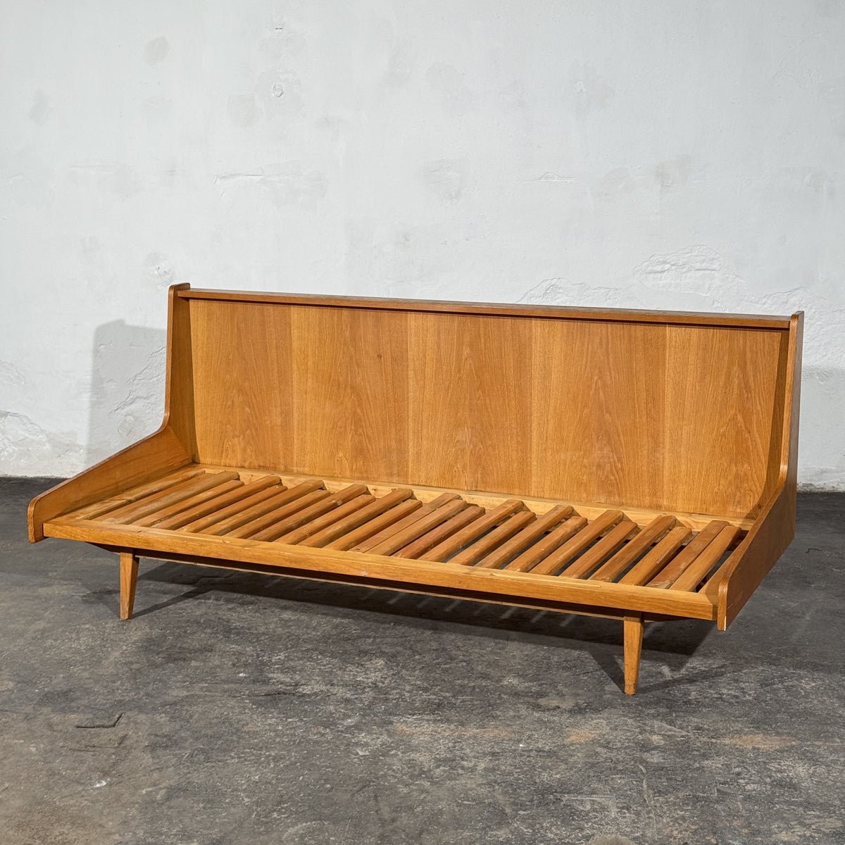Dřevotvar Pardubice Oak Sofa Bed, Czechoslovakia, 1960s