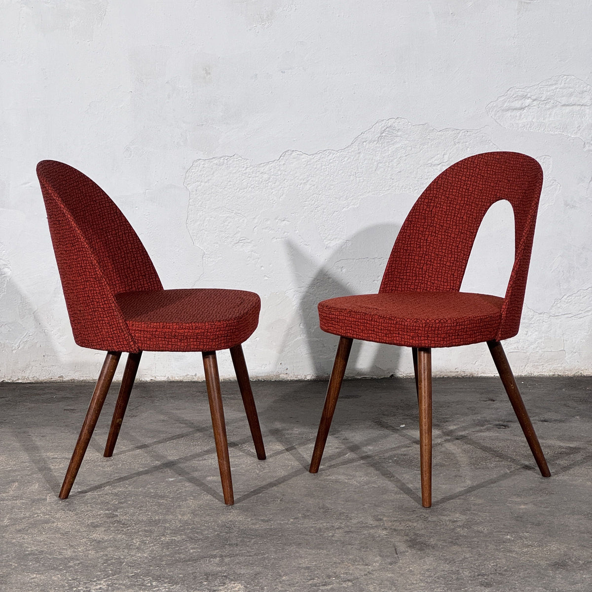 Set of 4 Red Upholstered Dining Chairs, Attributed to Antonín Šuman, Czechoslovakia, 1960s