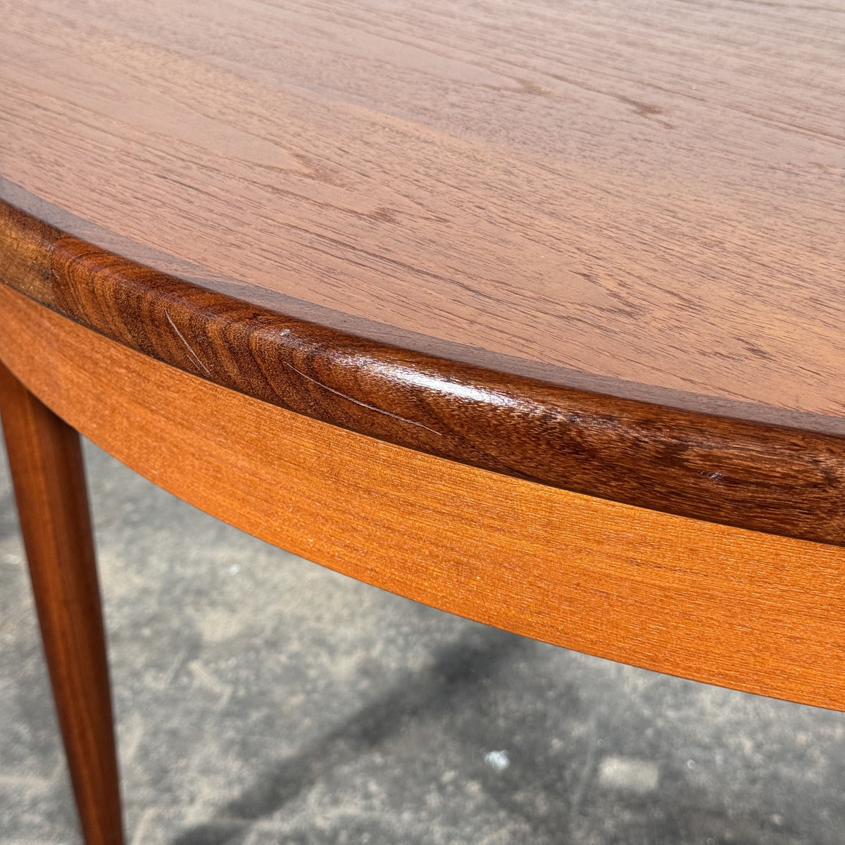 G-Plan Round Extendable Teak Dining Table, 1960s