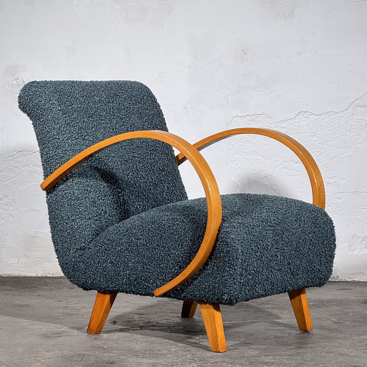 Pair of Jindřich Halabala H-410 Armchairs by UP Závody, 1930s