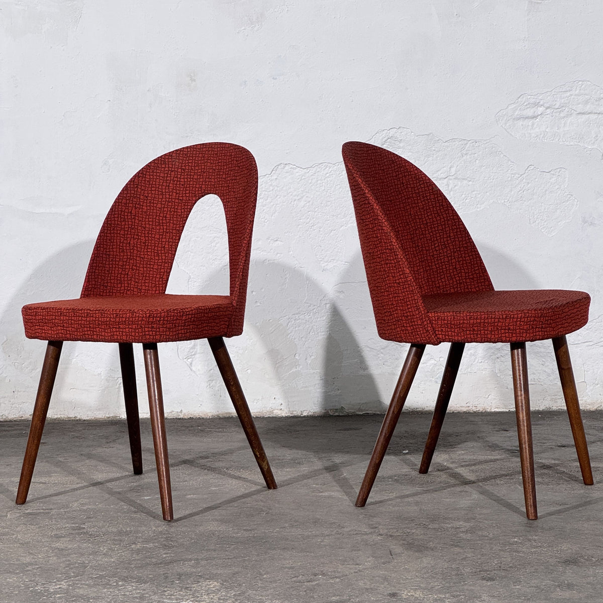 Set of 4 Red Upholstered Dining Chairs, Attributed to Antonín Šuman, Czechoslovakia, 1960s
