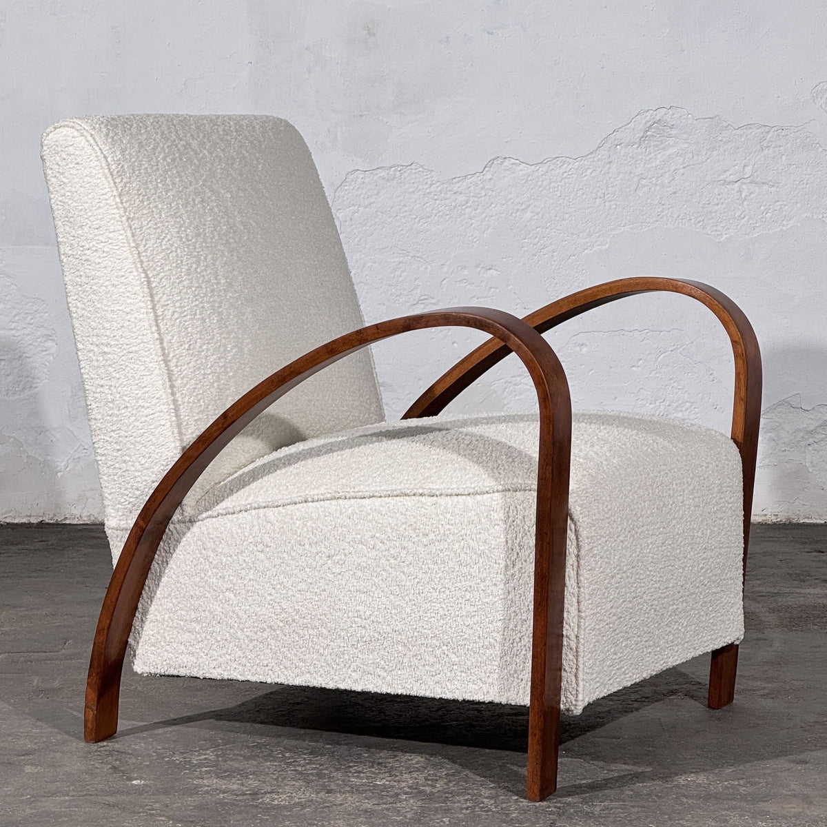 Pair of French Art Deco Style Bentwood Armchairs in White Bouclé, 1960s