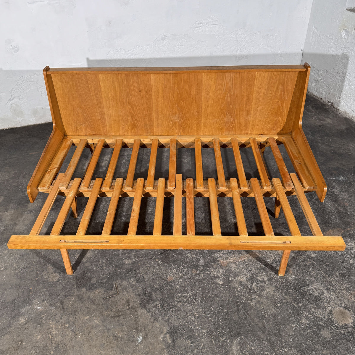 Dřevotvar Pardubice Oak Sofa Bed, Czechoslovakia, 1960s
