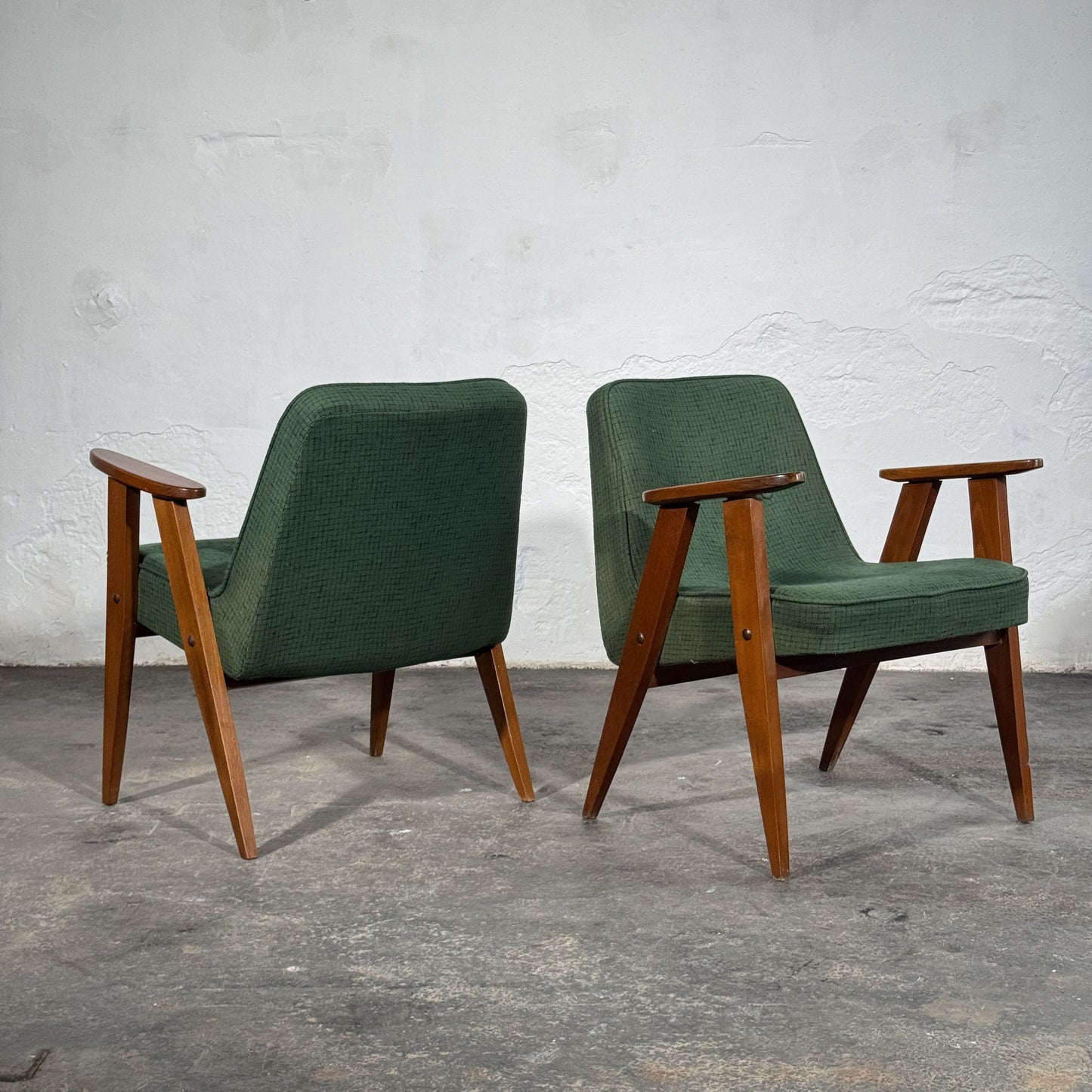 Chierowski Type 366 Lounge Chairs, Pair, 1960s