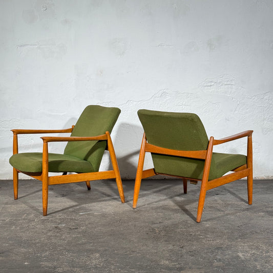 Pair of GFM-64 Armchairs by Edmund Homa, 1970s