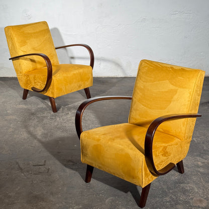 Pair of Jindrich Halabala Type C Armchairs, Fully Refurbished, 1930s