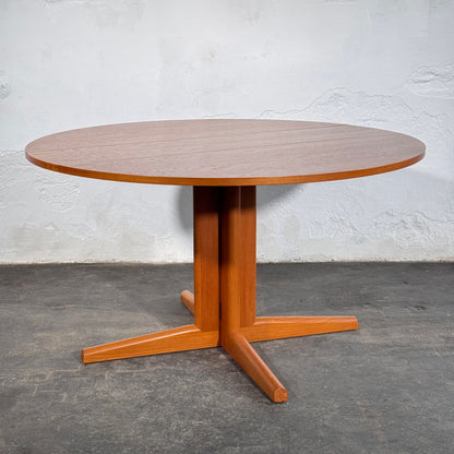 Drop Leaf Round Dining Table, 1960s