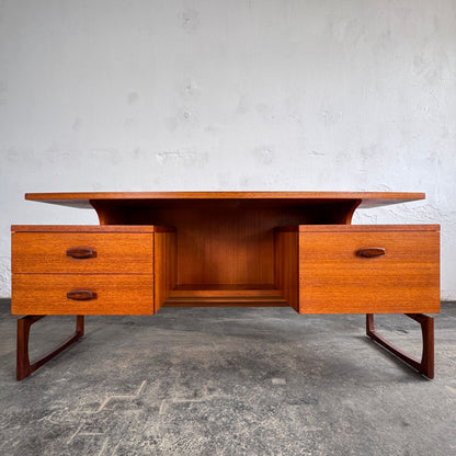 G-Plan Quadrille Dresser/Writing Desk by R. Bennett, 1960s