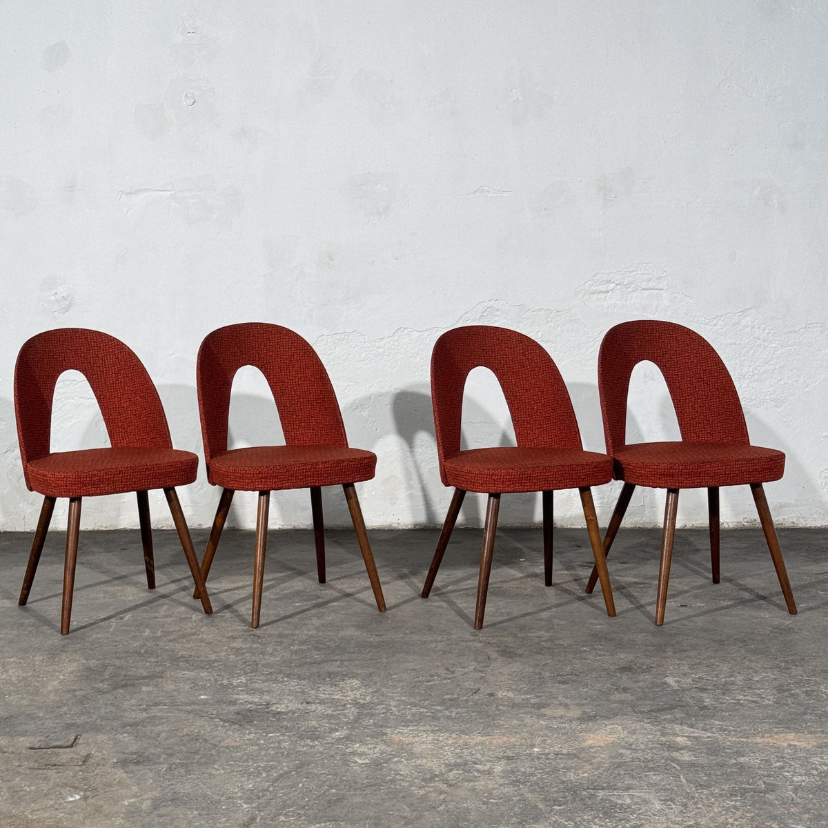 Set of 4 Red Upholstered Dining Chairs, Attributed to Antonín Šuman, Czechoslovakia, 1960s