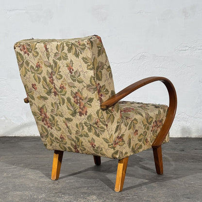 Pair of Jindřich Halabala Type-C Art Deco Armchairs, Czechoslovakia 1930s