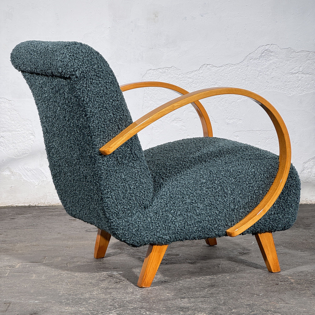 Pair of Jindřich Halabala H-410 Armchairs by UP Závody, 1930s