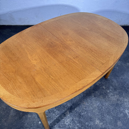 Nathan Extendable Oval Dining Table, 1960s