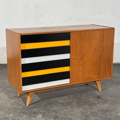 Jiří Jiroutek U-450 Sideboard for Interier Praha, 1960s