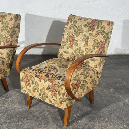 Pair of Jindřich Halabala Type-C Art Deco Armchairs, Czechoslovakia 1930s