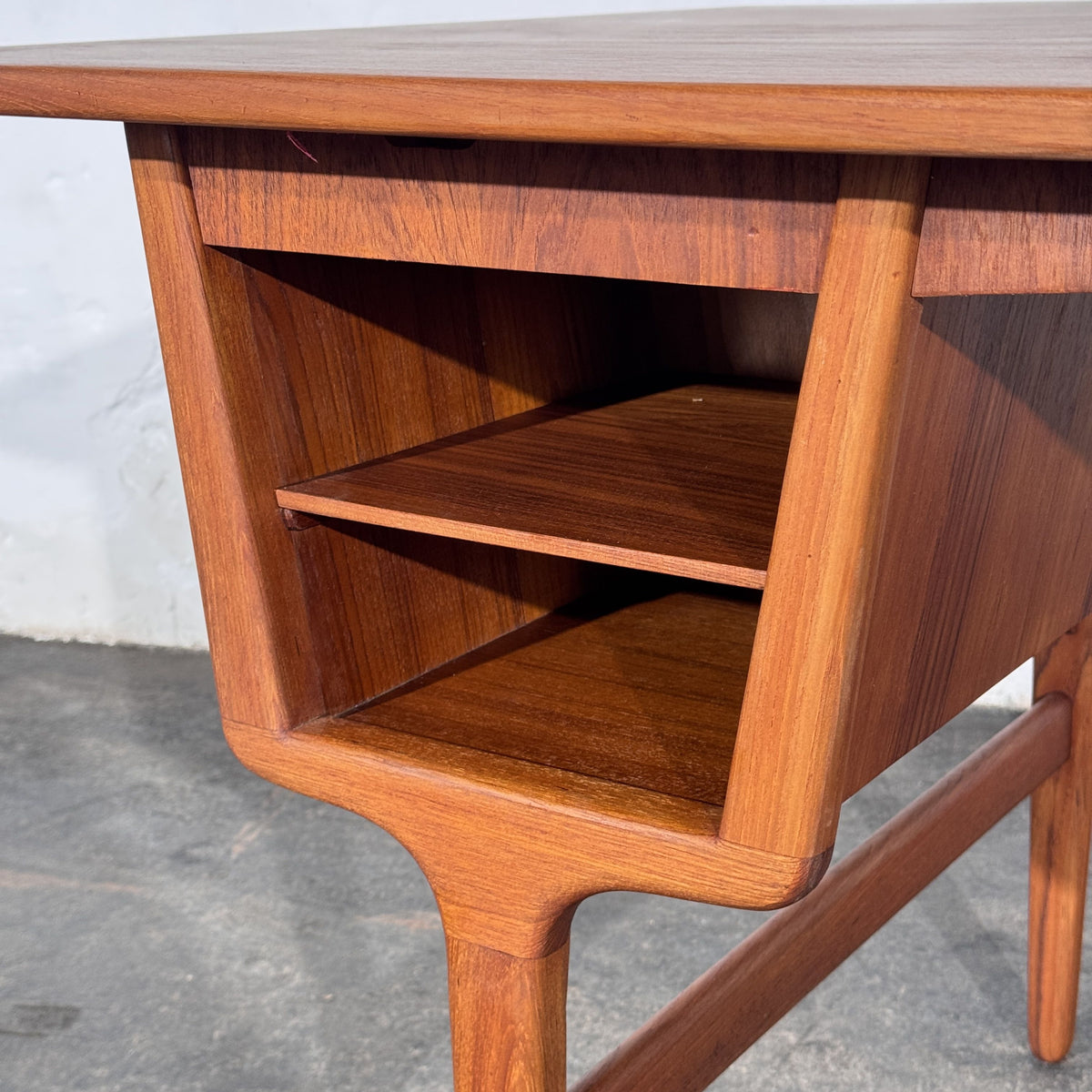 Teak Writing Desk Attributed to Carl Aage Skov for Munch Møbler, Denmark, 1960s