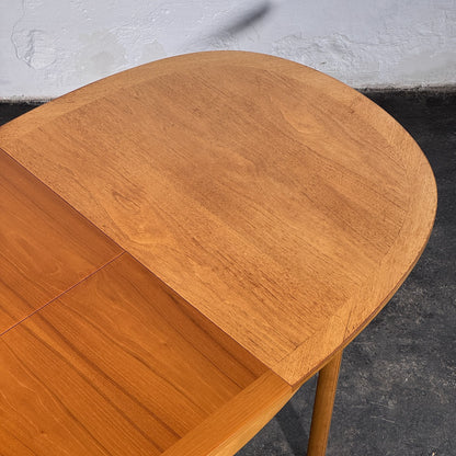 Nathan Extendable Oval Dining Table, 1960s