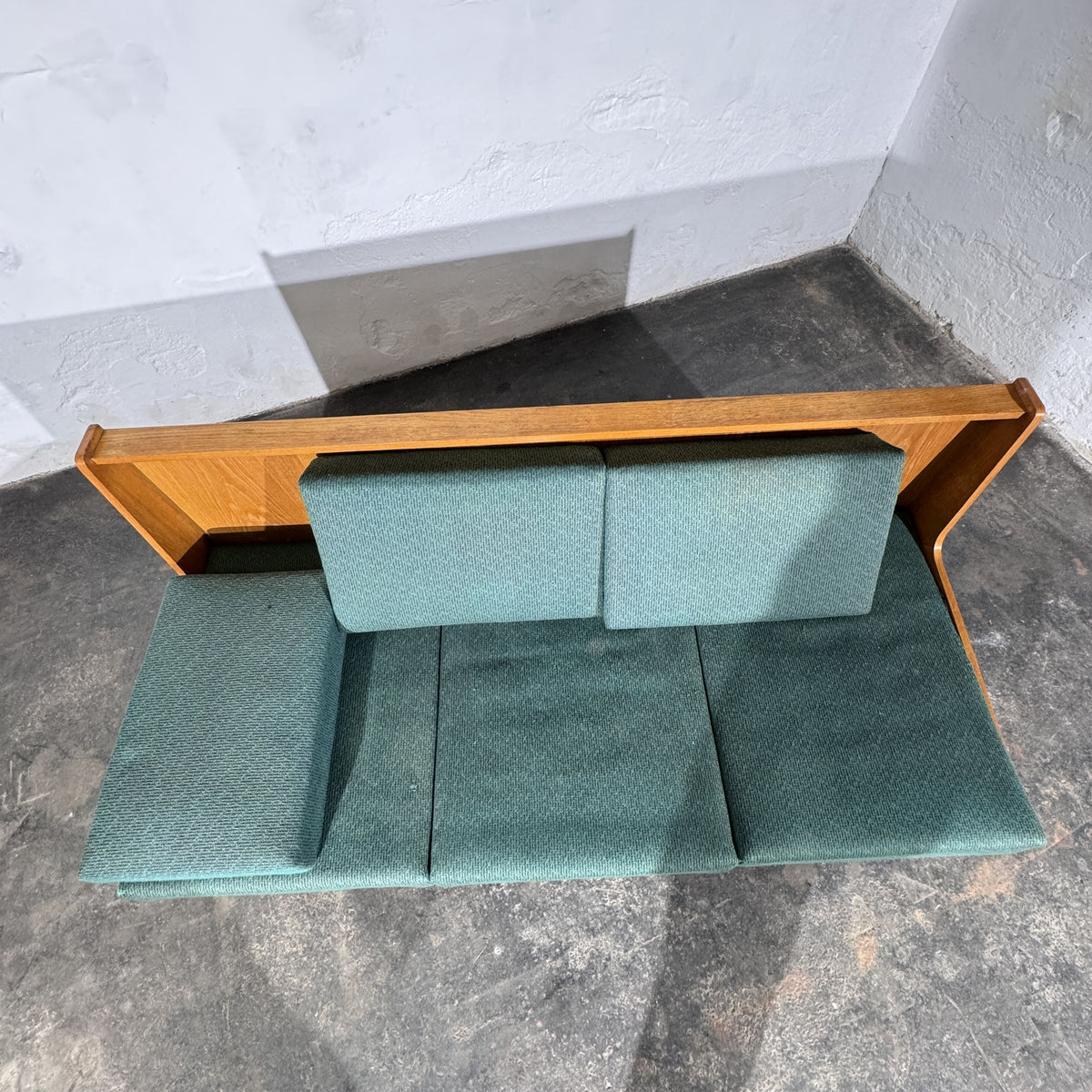 Dřevotvar Pardubice Oak Sofa Bed, Czechoslovakia, 1960s