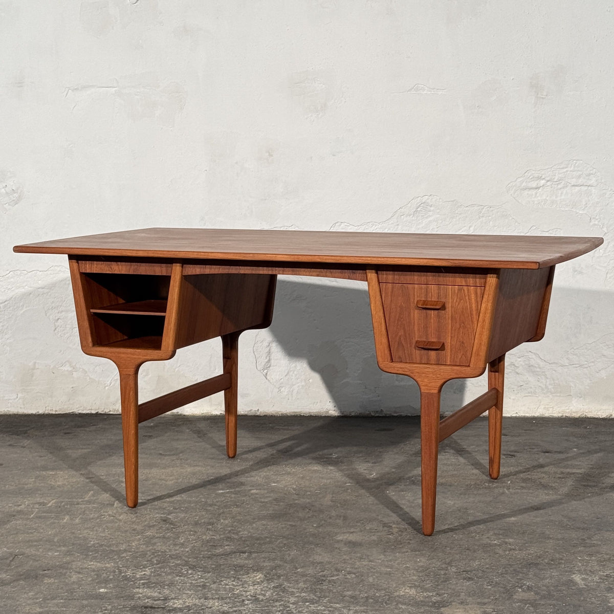 Teak Writing Desk Attributed to Carl Aage Skov for Munch Møbler, Denmark, 1960s