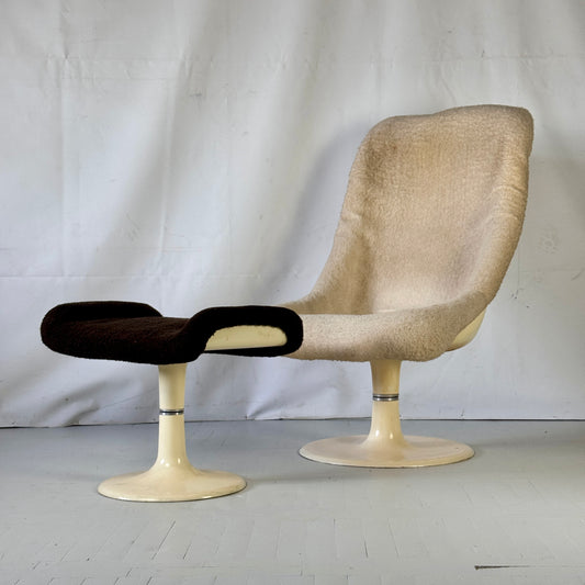 Hungarian Space Age Swivel Chair with Footrest, 1960s
