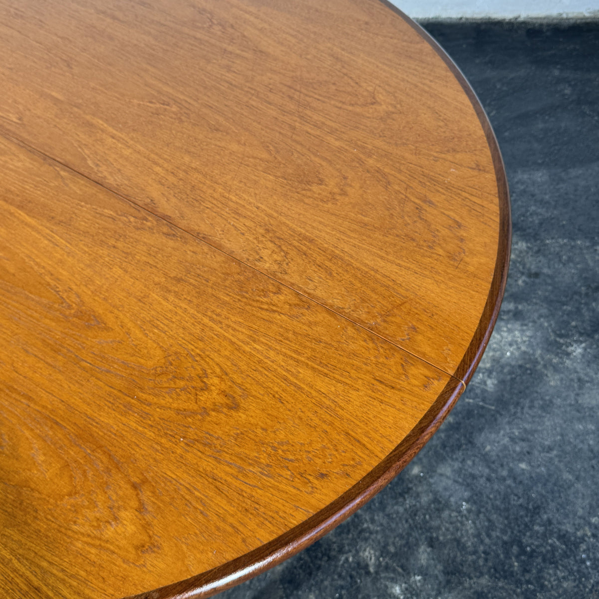 G-Plan Round Extendable Teak Dining Table, 1960s