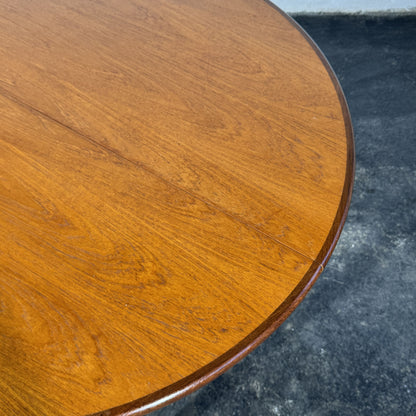 G-Plan Round Extendable Teak Dining Table, 1960s