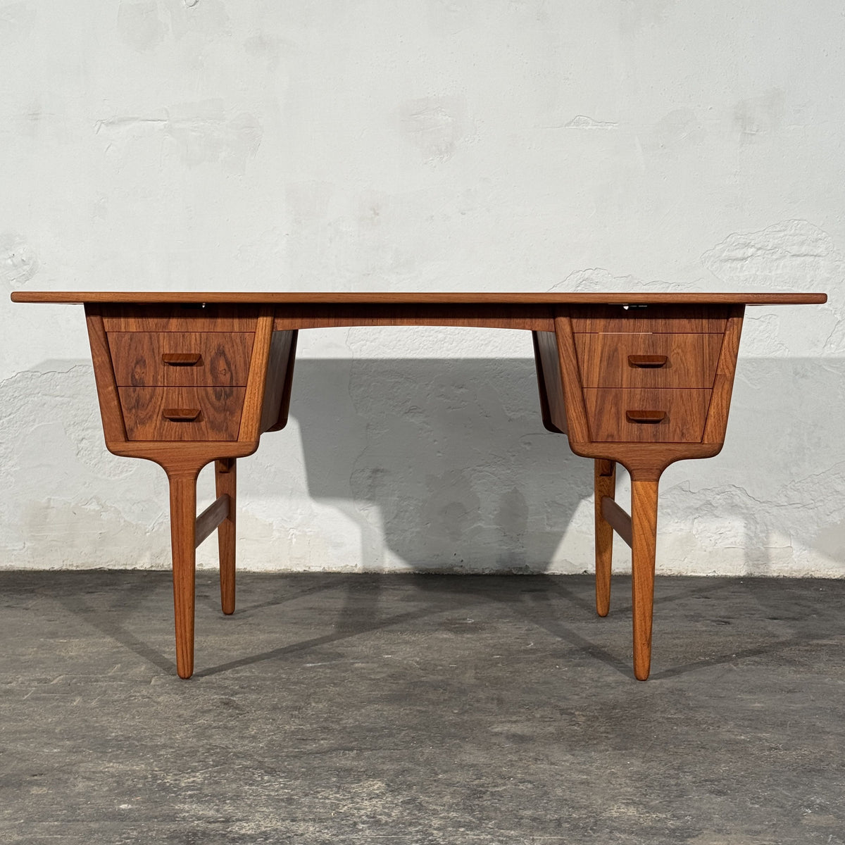 Teak Writing Desk Attributed to Carl Aage Skov for Munch Møbler, Denmark, 1960s
