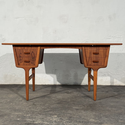 Teak Writing Desk Attributed to Carl Aage Skov for Munch Møbler, Denmark, 1960s