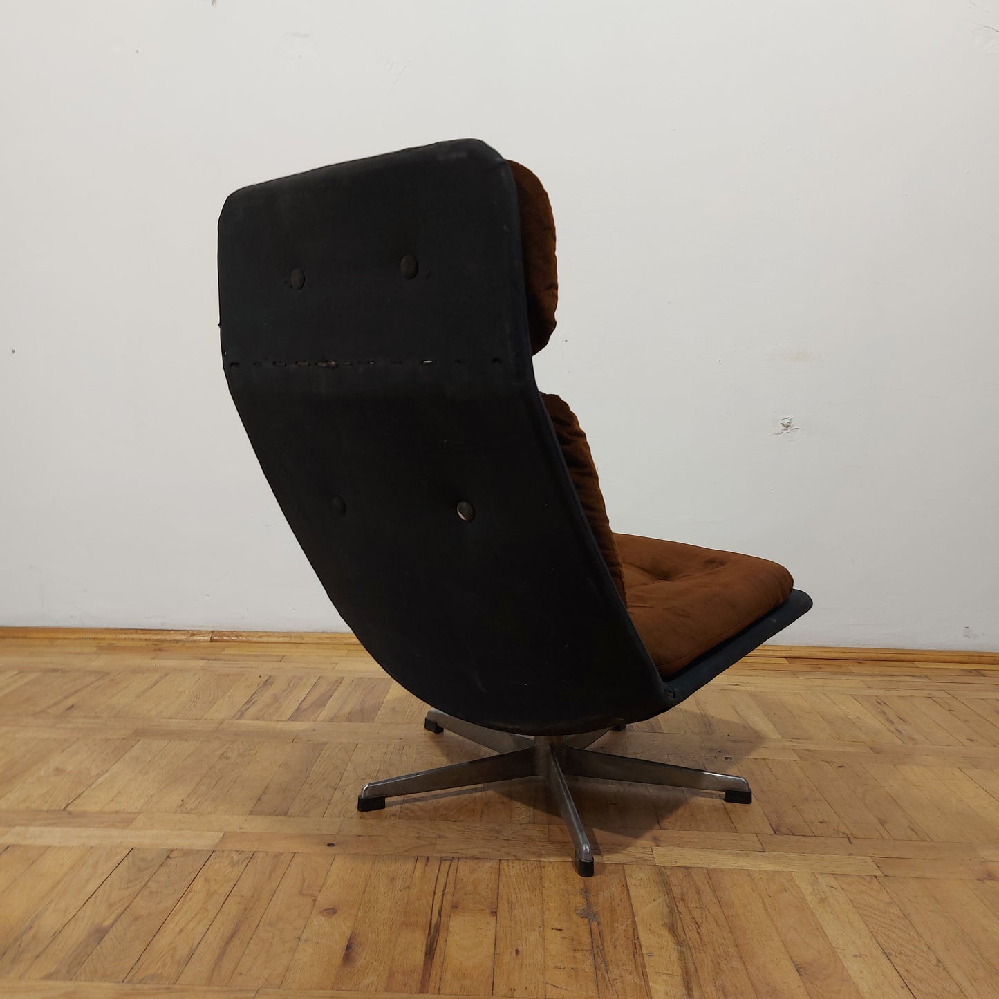 UP Zavody swivel chair 1970s