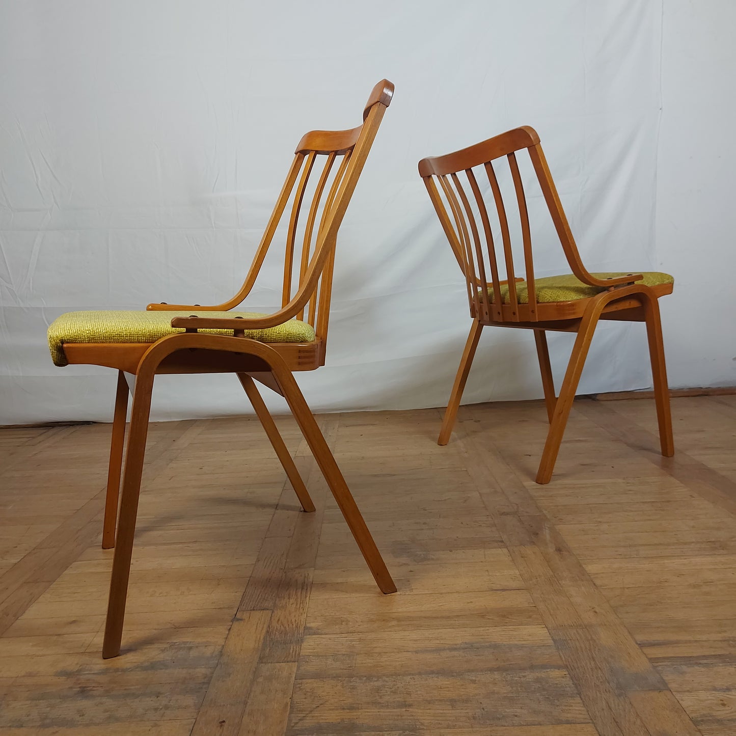 Czechslovak retro dining chair by Ludvik Volak for Jitona 1960s