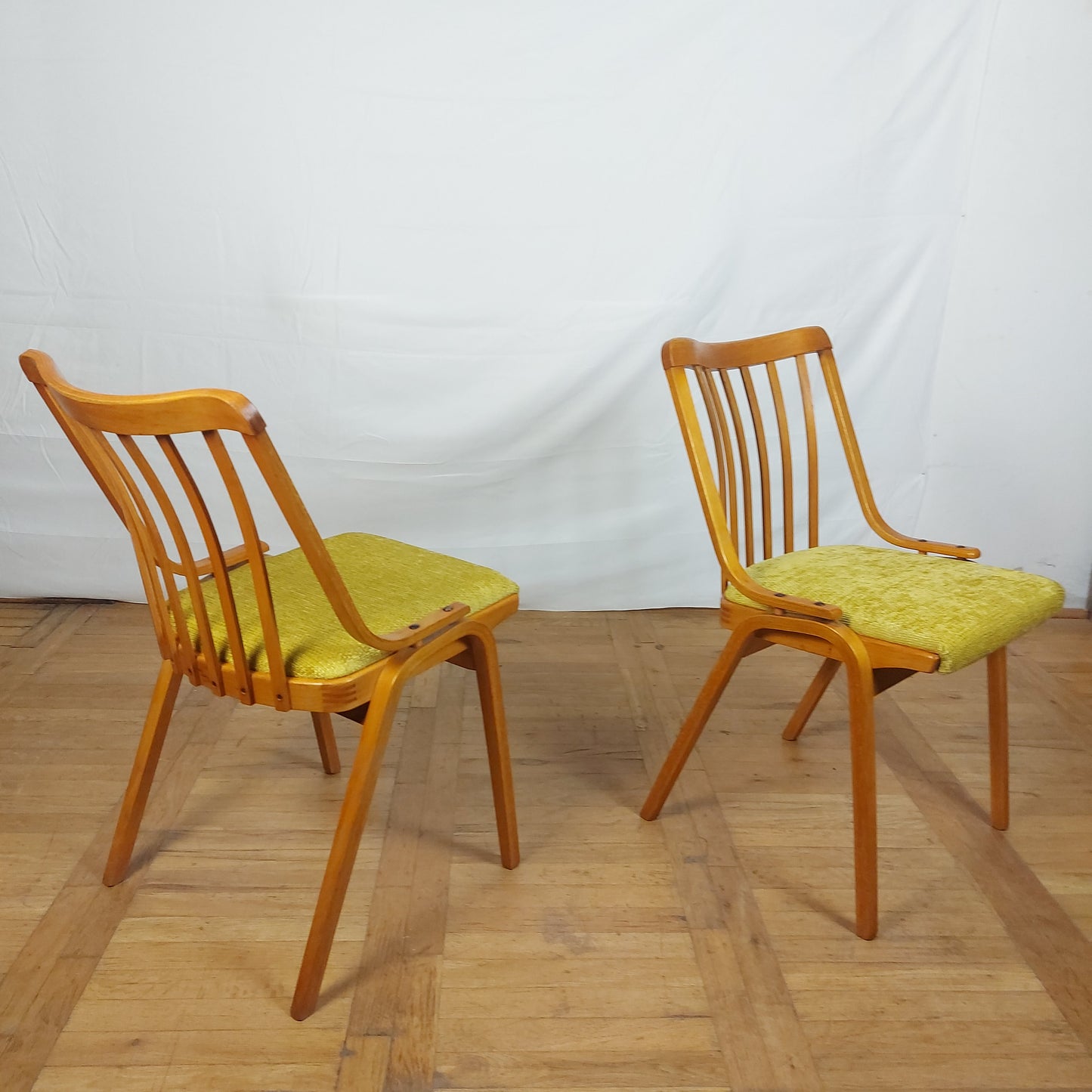 Czechslovak retro dining chair by Ludvik Volak for Jitona 1960s