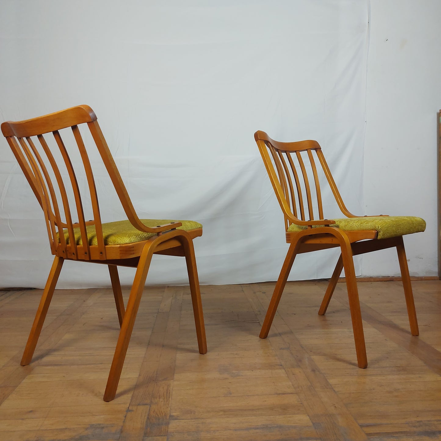 Czechslovak retro dining chair by Ludvik Volak for Jitona 1960s