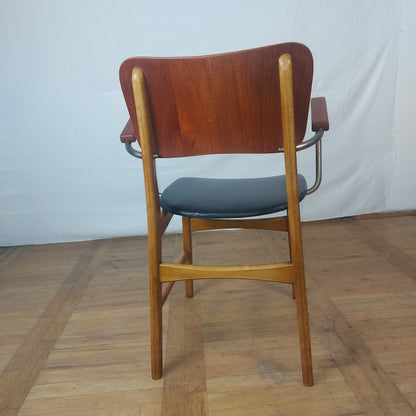 Set of 4 Danish chairs by Ib Kofod-Larsen 1960s