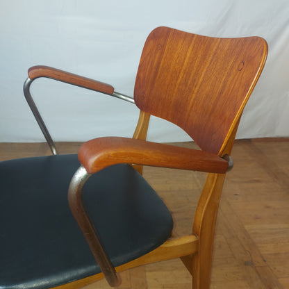 Set of 4 Danish chairs by Ib Kofod-Larsen 1960s