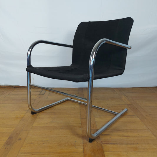 Bauhaus style cantilaver armchair