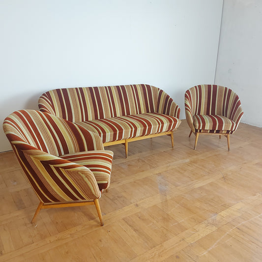 Hungarian "Judit" sofa with 2 armchairs 1960s