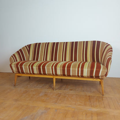 Hungarian "Judit" sofa with 2 armchairs 1960s