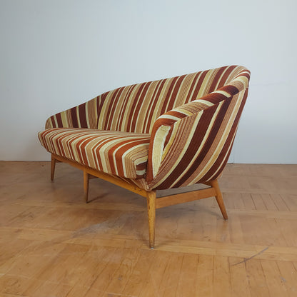 Hungarian "Judit" sofa with 2 armchairs 1960s