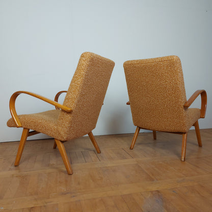 Pair of Jaroslav Šmidek for Jitona armchair 1961