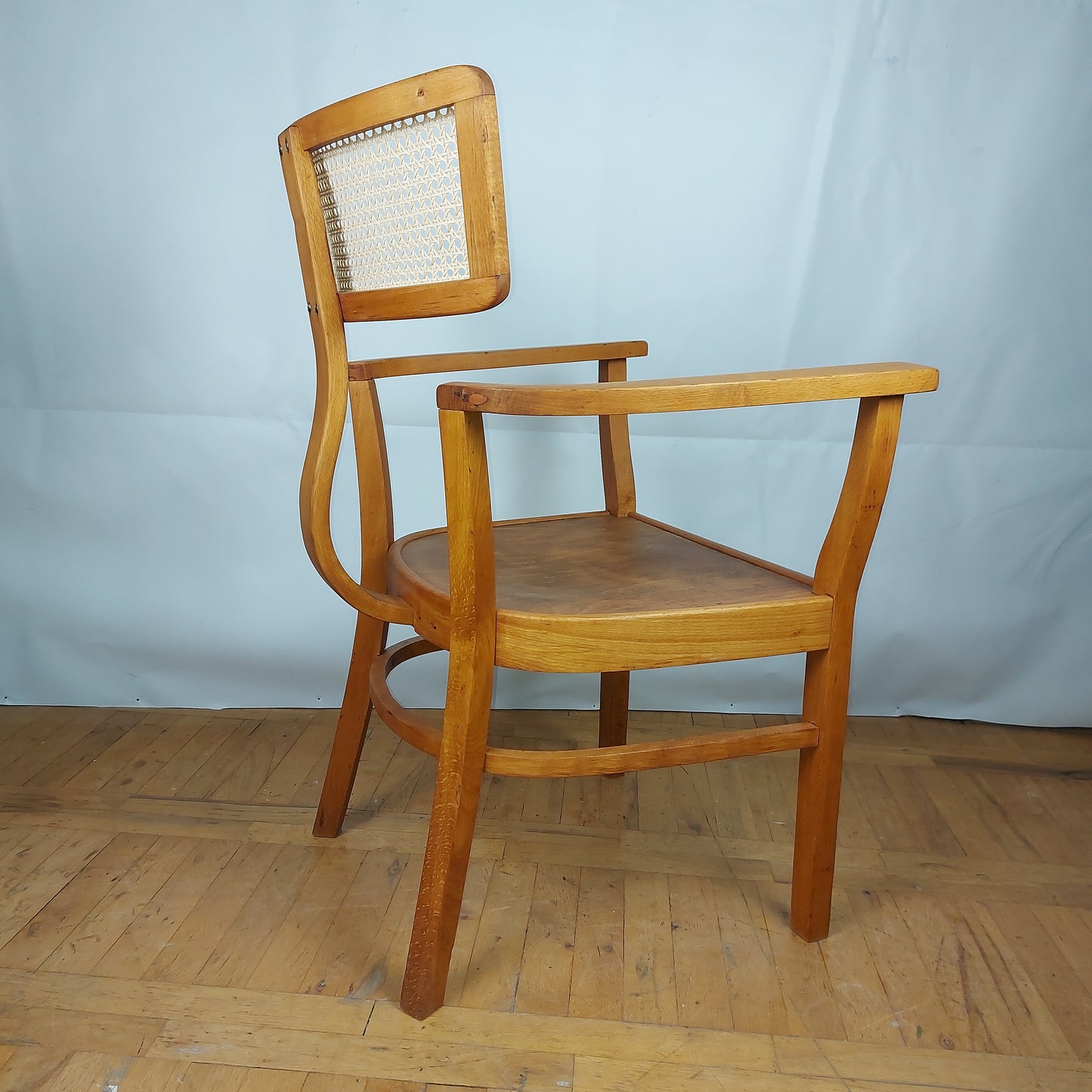 Lajos Kozma beech wood chair for Szék és Faárugyár Rt. 1930s