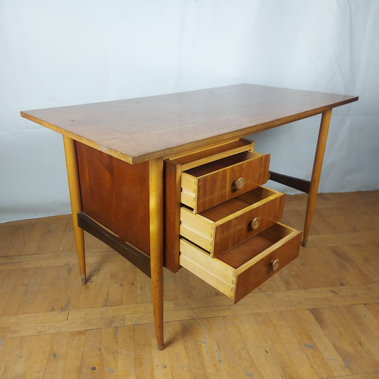 Retro writing desk