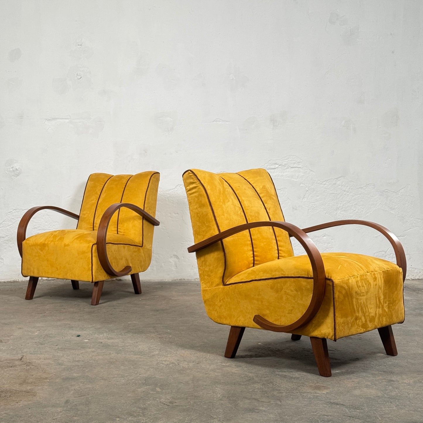 Pair of Art Deco Armchairs by Jindřich Halabala for UP Závody 1930s
