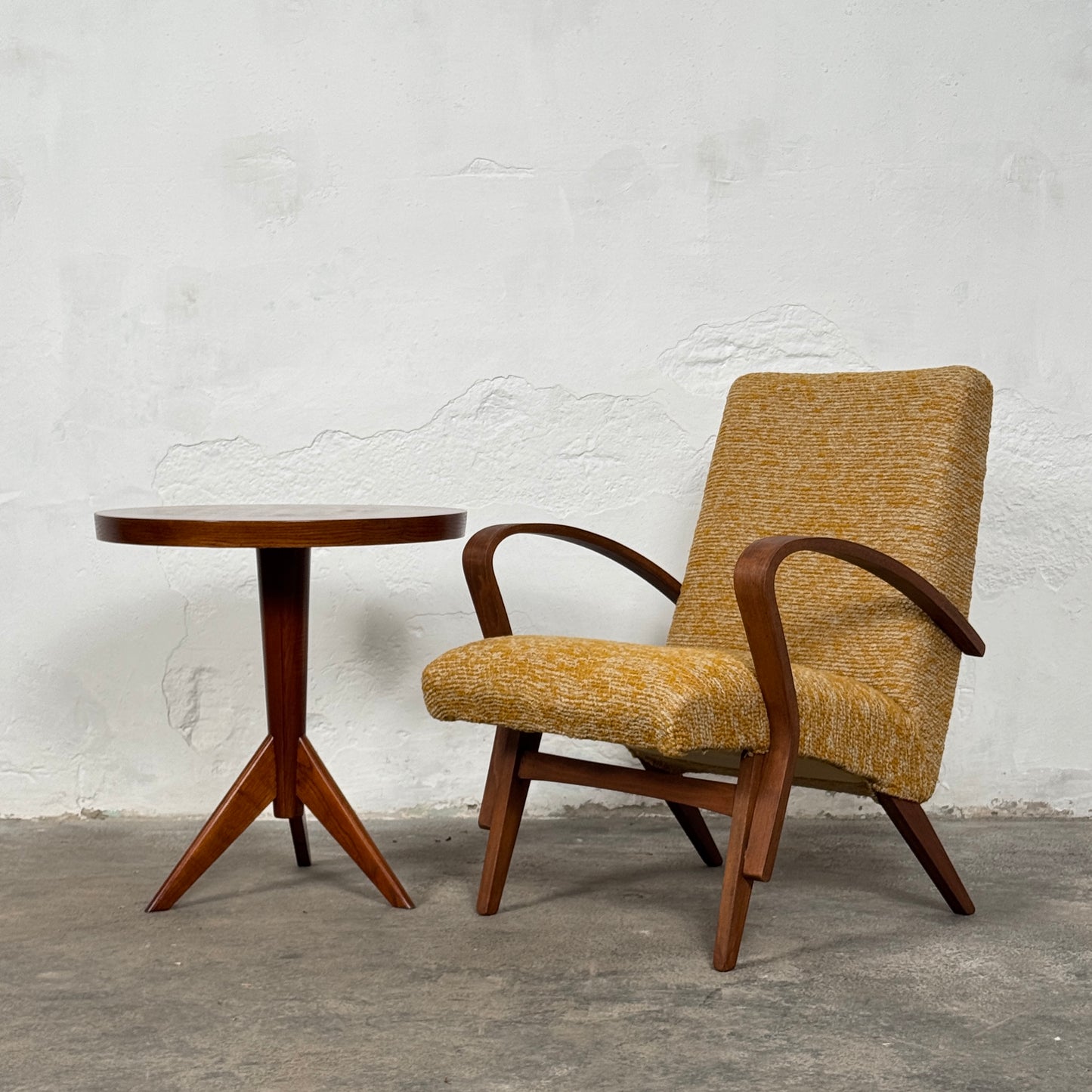 Pair of Lounge Chairs by František Jirák for Tatra Pravenec, 1960s