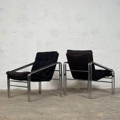 Pair of Bauhaus Style Mid-Century Armchairs