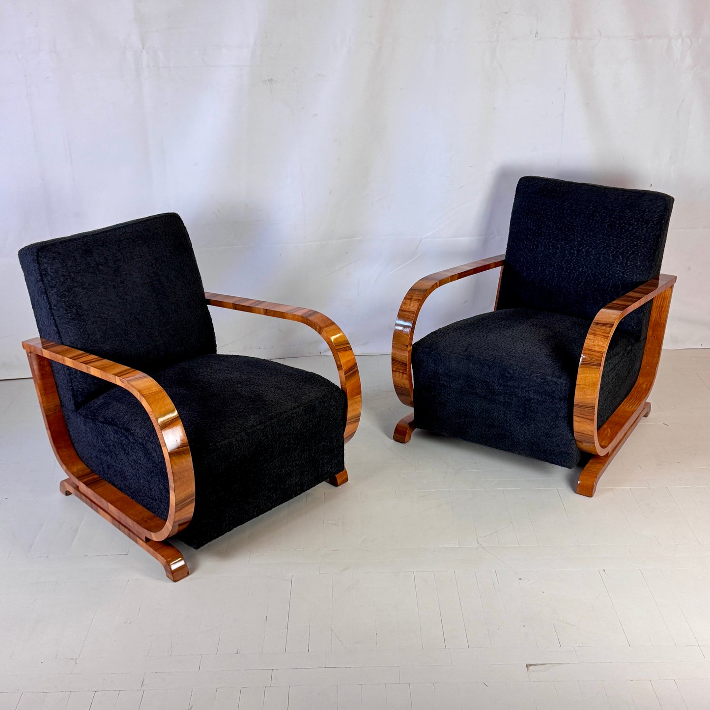 Pair of Art Deco Armchairs by Heal & Son, London, 1930s