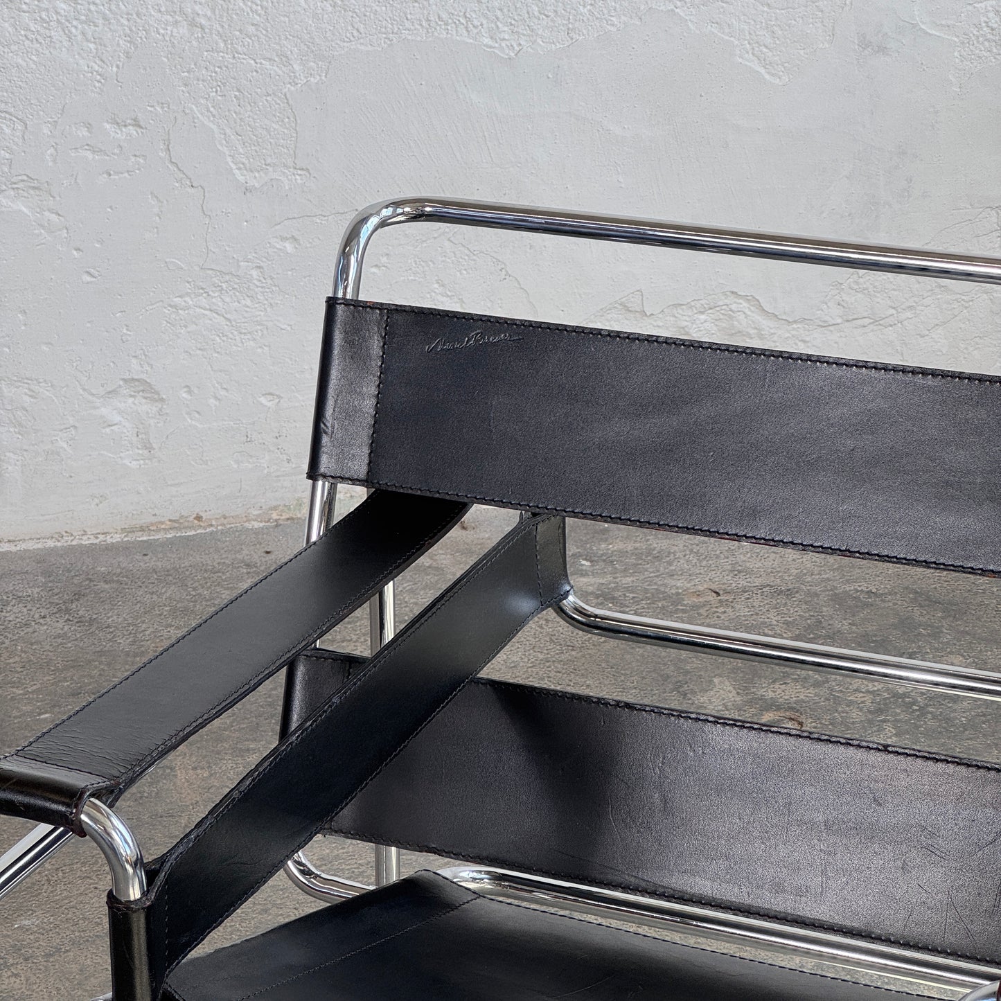 Set of 2 Marcel Breuer "Wassily" Chairs with Matching Coffee Table for Knoll, 1990
