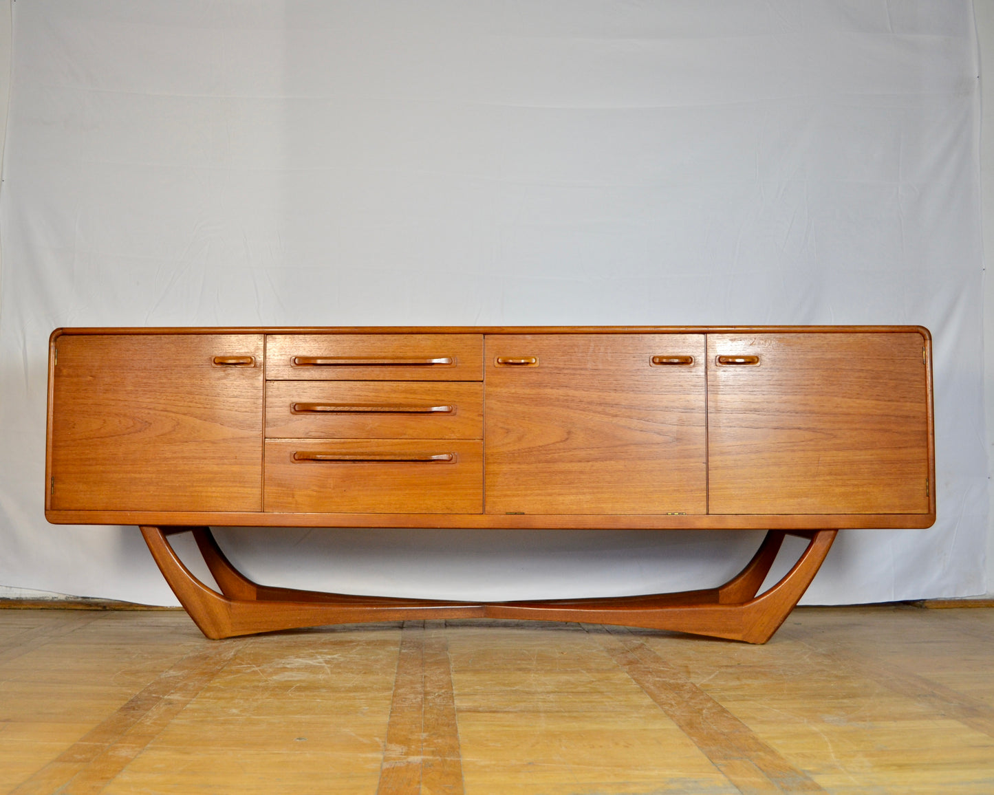 Beithcraft sideboard 1960s