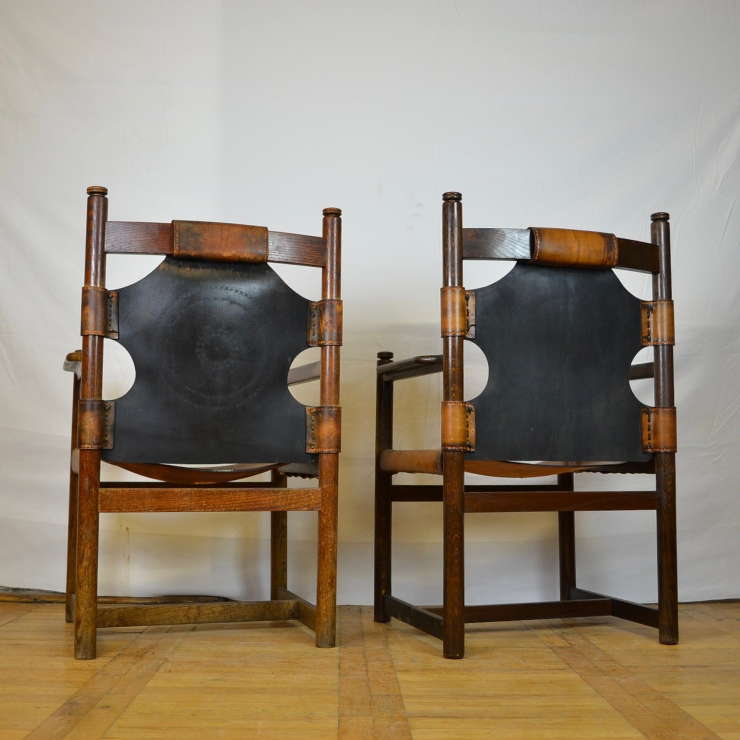 Set of 2 Vintage leather dining chairs 1970s