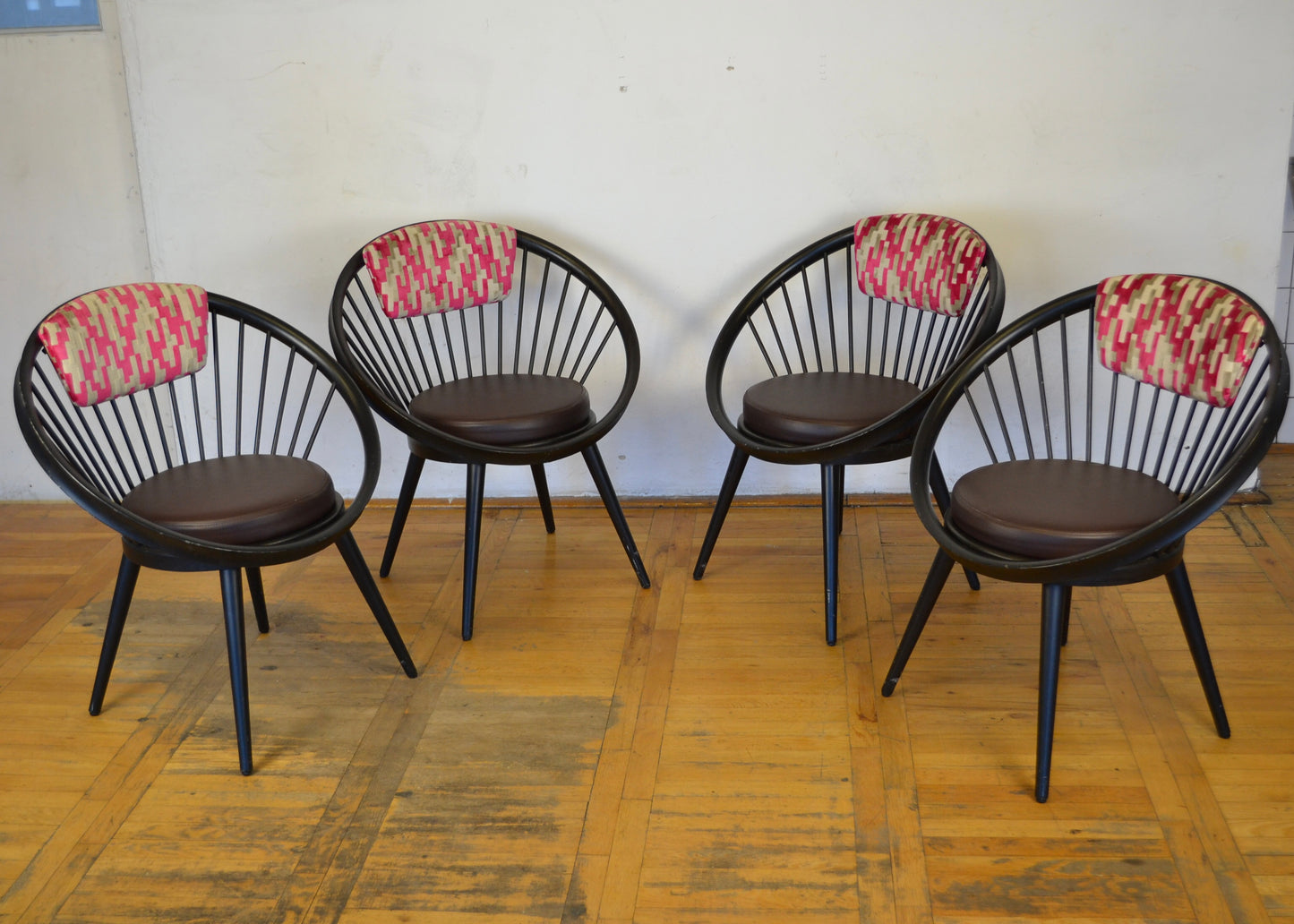 Set of 4 Circle chair by Yngve Ekström