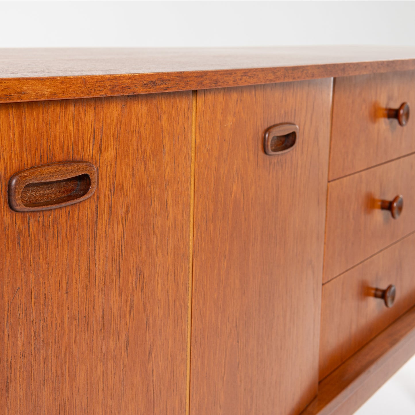 Stonehill sideboard 1960s