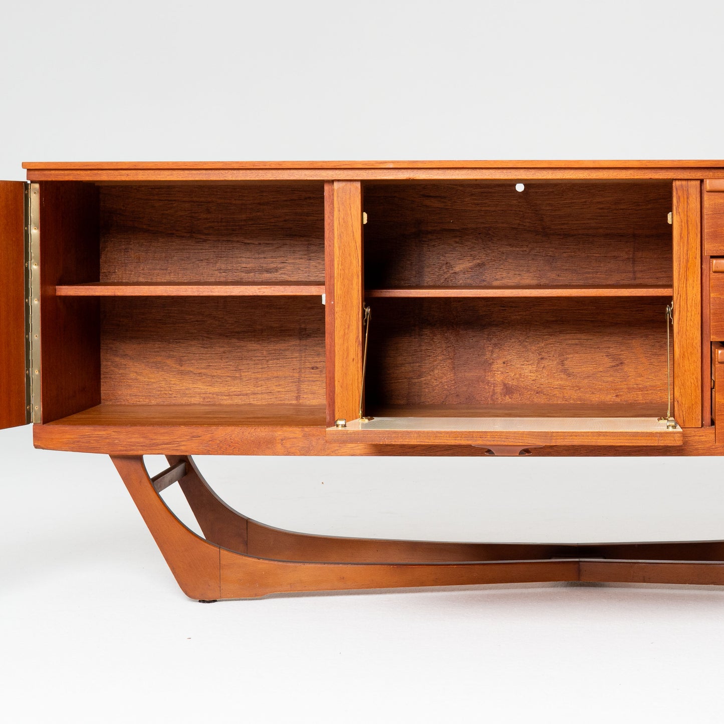 British Beautility teak sideboard 1960s